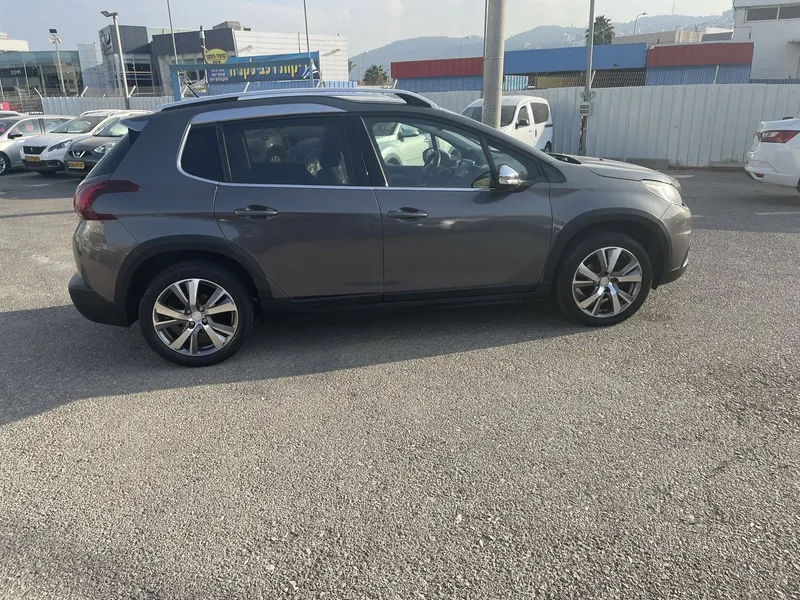 Peugeot 2008 с пробегом, 2018, частная рука