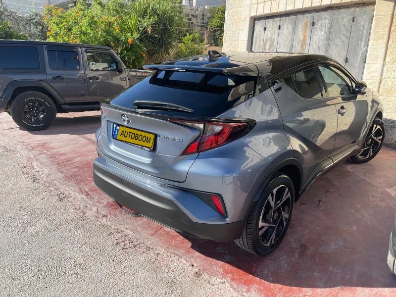 טויוטה C-HR יד 2 רכב, 2022, פרטי