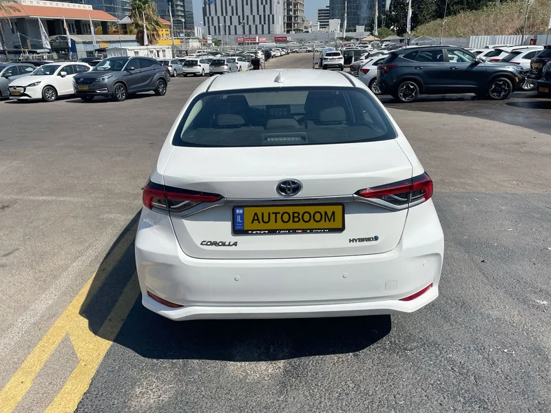 Toyota Corolla 2nd hand, 2021